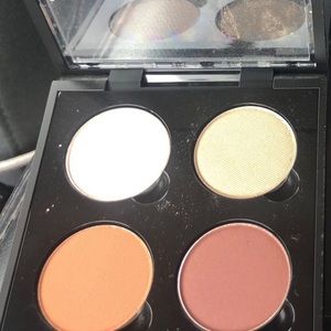 Untouched Anastasia eyeshadow